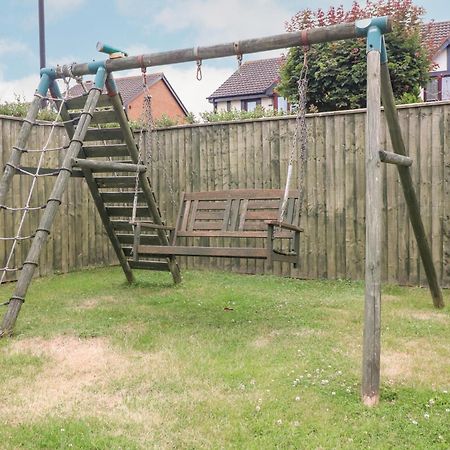 23 Wolsey Close Thornton  المظهر الخارجي الصورة