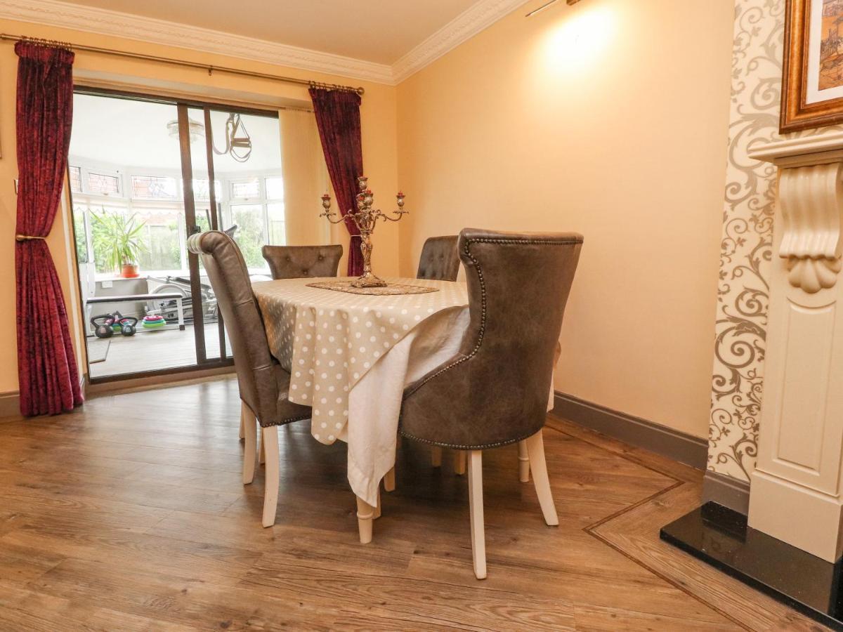 23 Wolsey Close Thornton  المظهر الخارجي الصورة