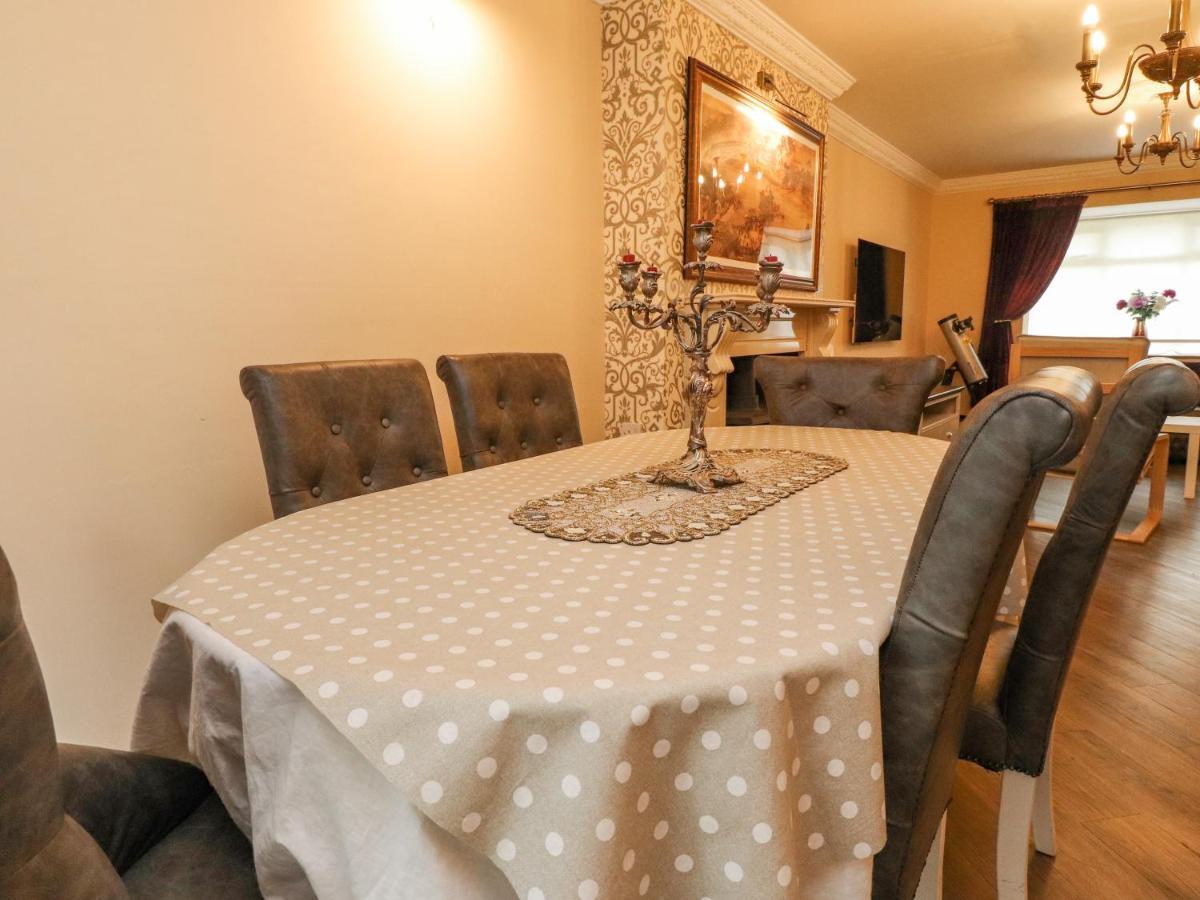 23 Wolsey Close Thornton  المظهر الخارجي الصورة