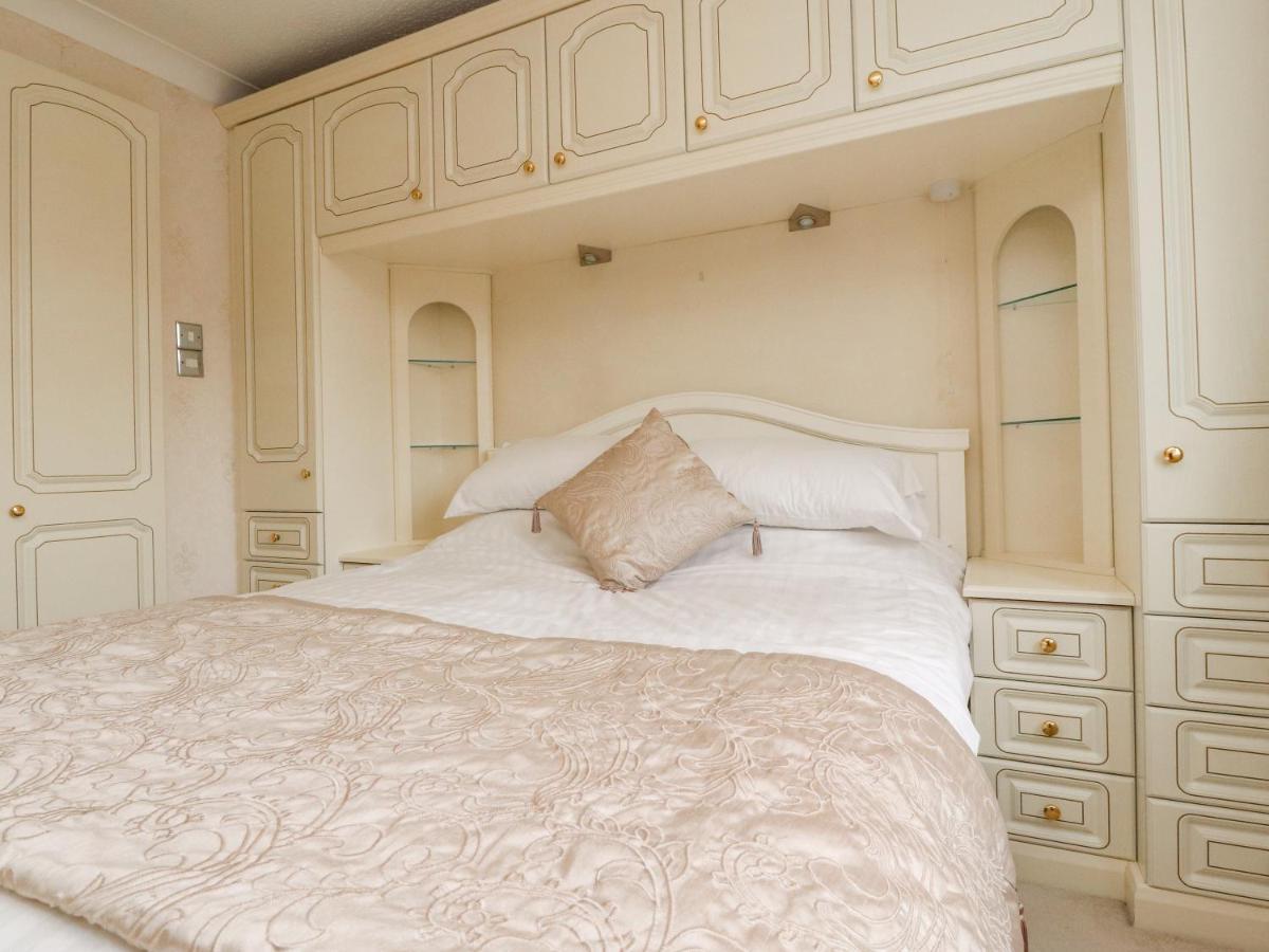23 Wolsey Close Thornton  المظهر الخارجي الصورة